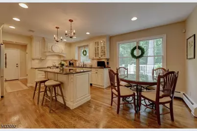 71 Cheshire Ln, Ringwood, NJ 07456 - Photo 9