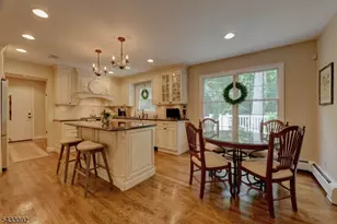 71 Cheshire Ln, Ringwood, NJ 07456 - Photo 9