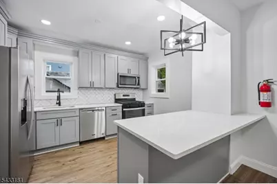 18 Hilton Ave, Maplewood, NJ 07040 - Photo 1