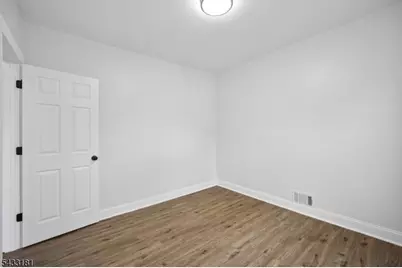 18 Hilton Ave, Maplewood, NJ 07040 - Photo 13