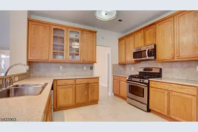 540 Becca Way, Monroe Township, NJ 08831 - Photo 15