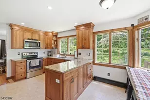 138 Overlook Dr, Montague, NJ 07827 - Photo 13