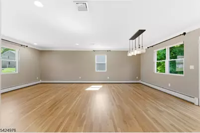 6 Oak Dr, Randolph Township, NJ 07869 - Photo 5