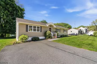 6 Oak Dr, Randolph Township, NJ 07869 - Photo 3
