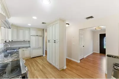 6 Oak Dr, Randolph Township, NJ 07869 - Photo 19
