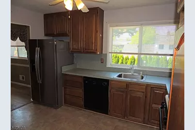 118 Benart Pl, Middlesex, NJ 08846 - Photo 7