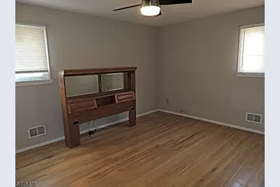 118 Benart Pl, Middlesex, NJ 08846 - Photo 11