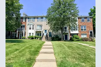 196 Sapphire Ln, Franklin Township, NJ 08823 - Photo 1