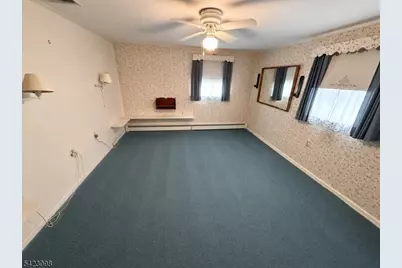 52 Burch Dr, Morris Plains, NJ 07950 - Photo 3