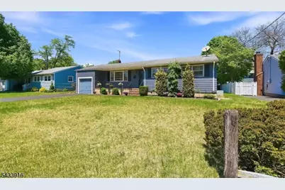 154 Mulberry Ln, Middlesex, NJ 08846 - Photo 5