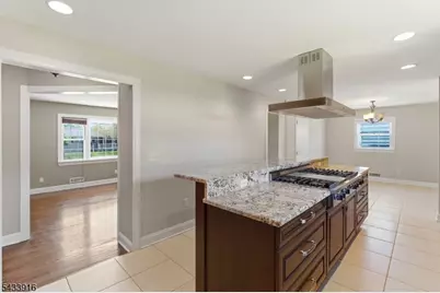154 Mulberry Ln, Middlesex, NJ 08846 - Photo 11
