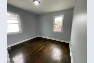 52 Smith St, Newark, NJ 07106 - Photo 7