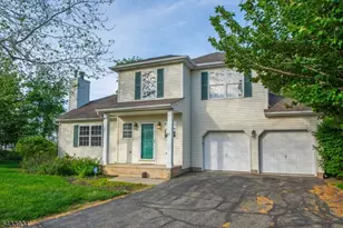30 Colby Ct, White Township, NJ 07823 - Photo 3