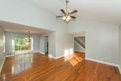 30 Colby Ct, White Township, NJ 07823 - Photo 9