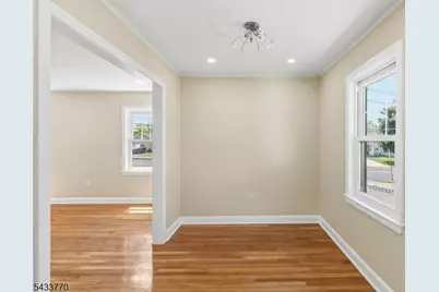 573 Conant St, Hillside, NJ 07205 - Photo 13