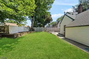 573 Conant St, Hillside, NJ 07205 - Photo 37