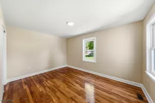 573 Conant St, Hillside, NJ 07205 - Photo 17