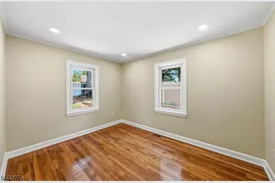 573 Conant St, Hillside, NJ 07205 - Photo 15