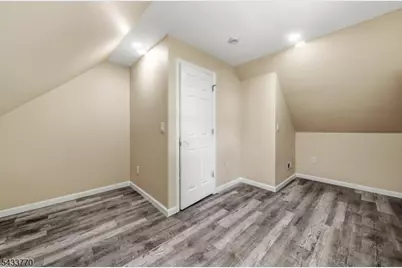 573 Conant St, Hillside, NJ 07205 - Photo 27