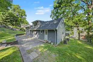 16 Highland Trail, Denville, NJ 07834 - Photo 31