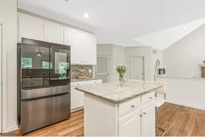 47 Ramapo Dr, Bernards Township, NJ 07920 - Photo 19