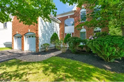 47 Ramapo Dr, Bernards Township, NJ 07920 - Photo 3
