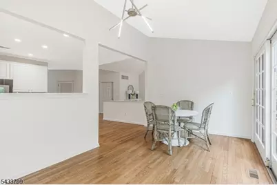 47 Ramapo Dr, Bernards Township, NJ 07920 - Photo 15