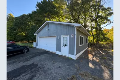 28 Susquehanna St, Franklin, NJ 07416 - Photo 1