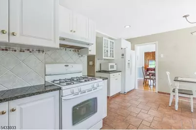 487 Knollwood Dr, Bridgewater, NJ 08807 - Photo 13