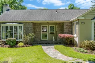 487 Knollwood Dr, Bridgewater, NJ 08807 - Photo 3