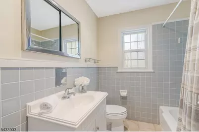487 Knollwood Dr, Bridgewater, NJ 08807 - Photo 19