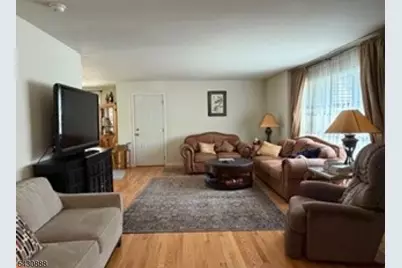 108 Cross Rd, Bernards Township, NJ 07920 - Photo 3