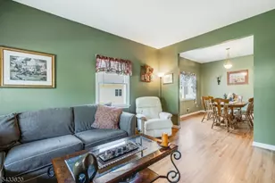 228 Woodside Ln, Bridgewater, NJ 08807 - Photo 5