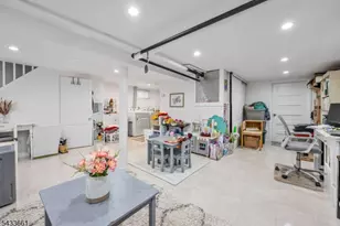 50 Chestnut St, Belleville, NJ 07109 - Photo 17
