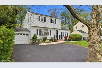 7 Spier Dr, Livingston, NJ 07039 - Photo 35