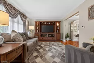 7 Spier Dr, Livingston, NJ 07039 - Photo 11