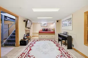 156 N Hillside Ave, Chatham, NJ 07928 - Photo 27