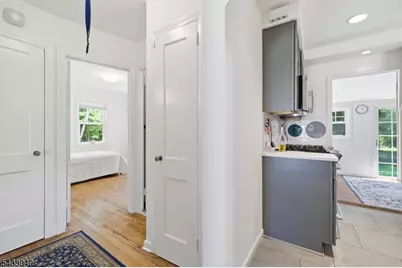 156 N Hillside Ave, Chatham, NJ 07928 - Photo 15
