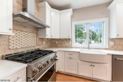 118 Cambridge Rd, Westfield Town, NJ 07090 - Photo 15