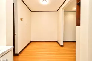 15 N Carpenter Ter Unit, Belleville, NJ 07109 - Photo 5