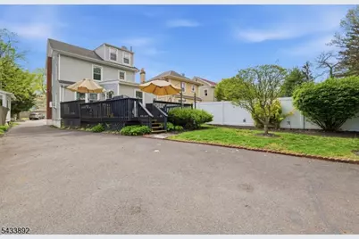65 Carteret St, Bloomfield, NJ 07003 - Photo 25
