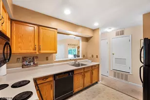 77 Encampment Dr, Bedminster Township, NJ 07921 - Photo 11