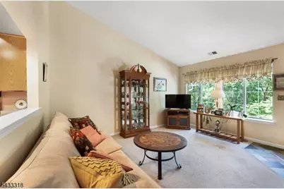 77 Encampment Drive, Bedminster Township, NJ 07921 - Photo 5