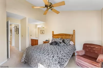 77 Encampment Drive, Bedminster Township, NJ 07921 - Photo 17