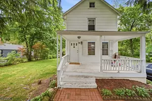 10 Bodnar St, Bernardsville, NJ 07924 - Photo 3