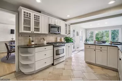 71 Whiteoak Dr, South Orange, NJ 07079 - Photo 9