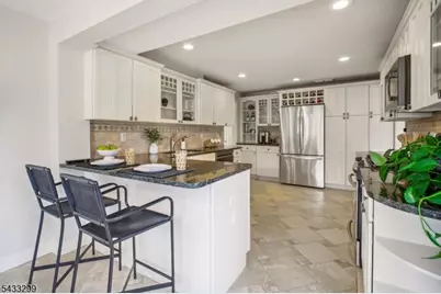 71 Whiteoak Dr, South Orange, NJ 07079 - Photo 11