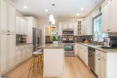 88 Mathews Ave, Riverdale, NJ 07457 - Photo 3