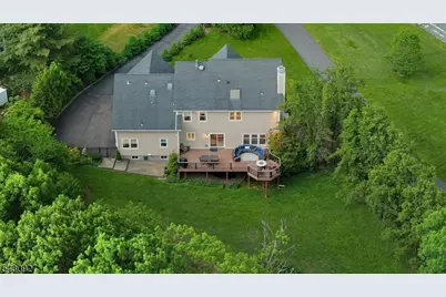 50 Scheurman Ter, Green Brook Township, NJ 07059 - Photo 3