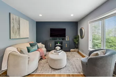 10 Keyes St, Florham Park, NJ 07932 - Photo 3